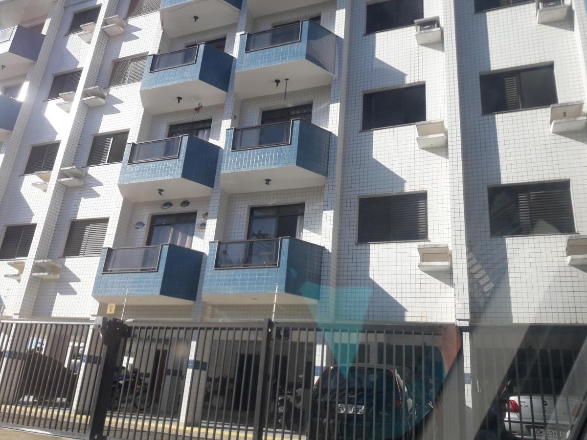 Апартаменты Edificio Lourival Marangoni Убатуба Экстерьер фото